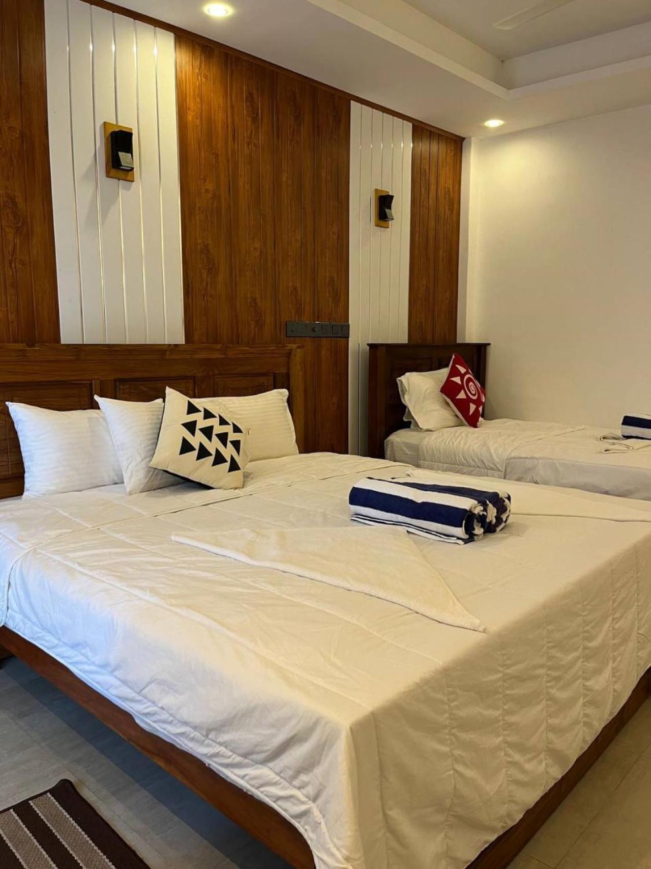 Nn Beach Resort & Spa Nilaveli Exteriör bild